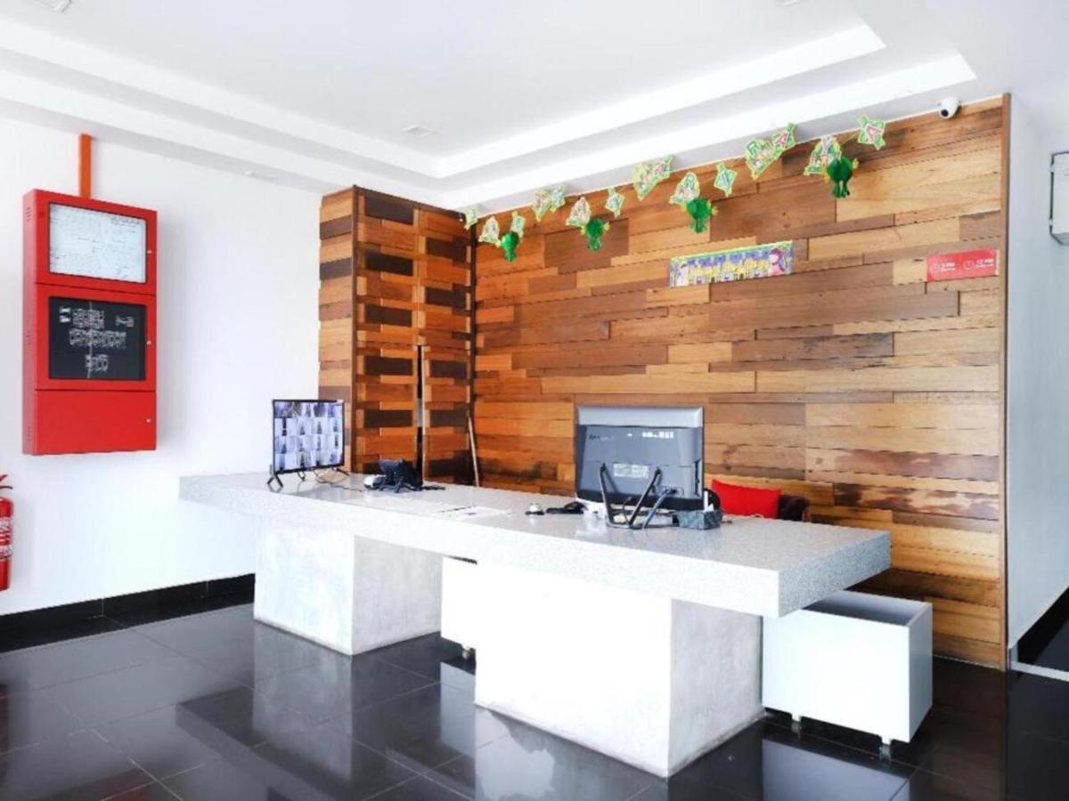 OYO 337 Iris Hotel Kajang Buitenkant foto